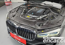 Bmw 7-Series 