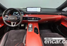 Genesis Gv70 