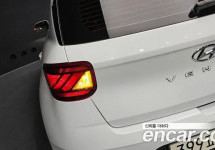 Hyundai Venue 