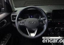 Hyundai Venue 