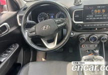 Hyundai Venue 