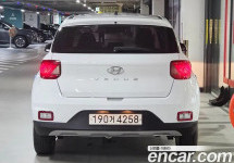 Hyundai Venue 