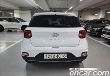 Hyundai Venue 