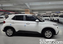 Hyundai Venue 