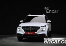 Hyundai Venue 