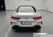 Bmw 8-Series 