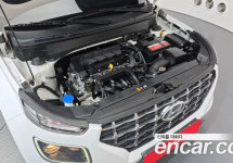 Hyundai Venue 