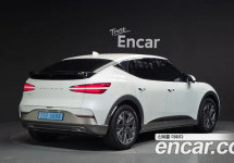 Genesis Gv60 