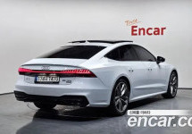 Audi A7 