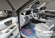 Lincoln Navigator 