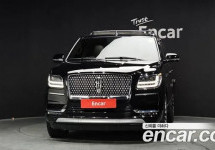 Lincoln Navigator 
