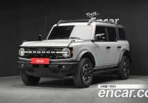 Ford Bronco 
