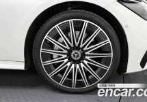 Mercedes-Benz Cle-Class 