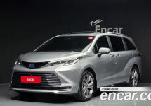 Toyota Sienna 