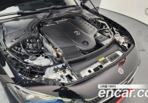 Mercedes-Benz Cle-Class 