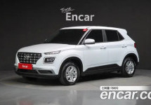 Hyundai Venue 
