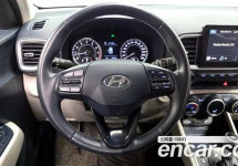 Hyundai Venue 
