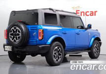 Ford Bronco 