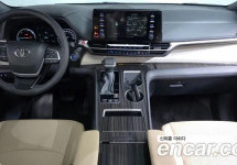 Toyota Sienna 