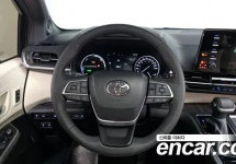 Toyota Sienna 