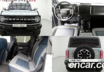 Ford Bronco 