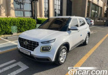 Hyundai Venue 