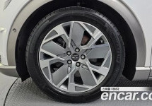 Genesis Gv60 