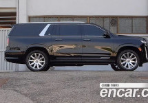 Cadillac Escalade 