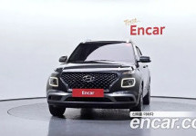 Hyundai Venue 