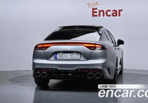Kia Stinger 