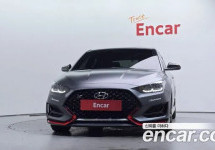 Hyundai Veloster 