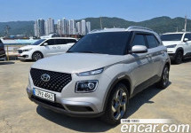 Hyundai Venue 