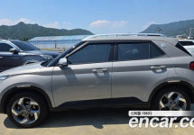 Hyundai Venue 