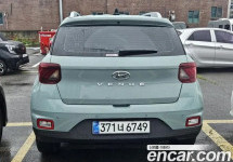Hyundai Venue 