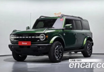 Ford Bronco 
