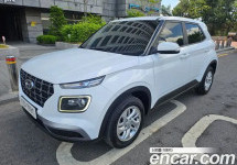 Hyundai Venue 