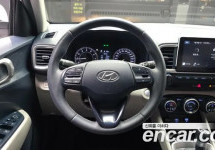 Hyundai Venue 