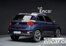 Hyundai Venue 