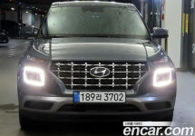 Hyundai Venue 