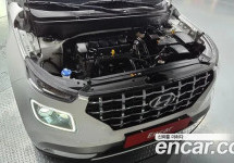 Hyundai Venue 