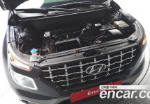 Hyundai Venue 