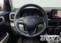 Hyundai Venue 