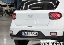 Hyundai Venue 