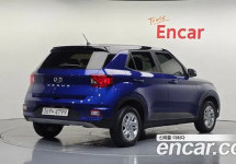 Hyundai Venue 