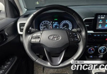 Hyundai Venue 