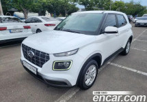 Hyundai Venue 