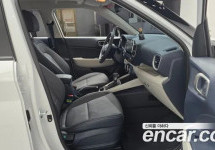 Hyundai Venue 