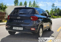 Hyundai Venue 