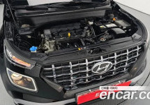 Hyundai Venue 