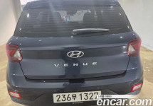 Hyundai Venue 